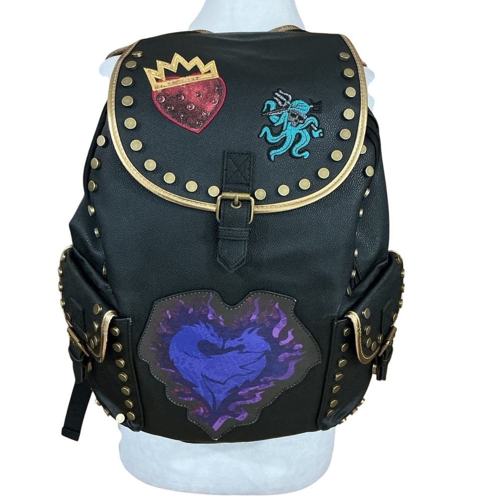 Disney Descendants Rise Red Backpack Villains Gothic Fantasy Wickedly Isle Lost